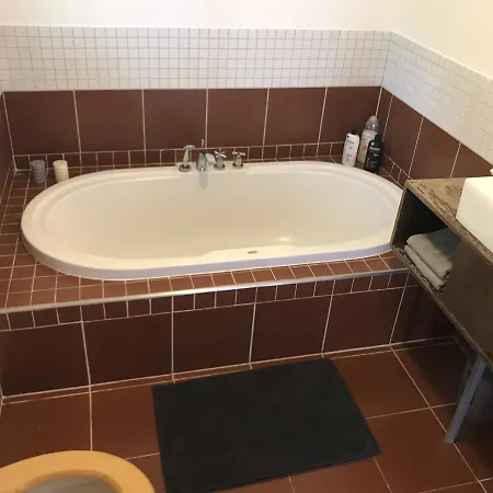 Apartment Chestnut Island Kladno